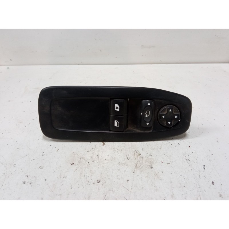 Recambio de mando elevalunas delantero izquierdo para peugeot 208 i (ca_, cc_) 1.2 puretech 82 referencia OEM IAM   