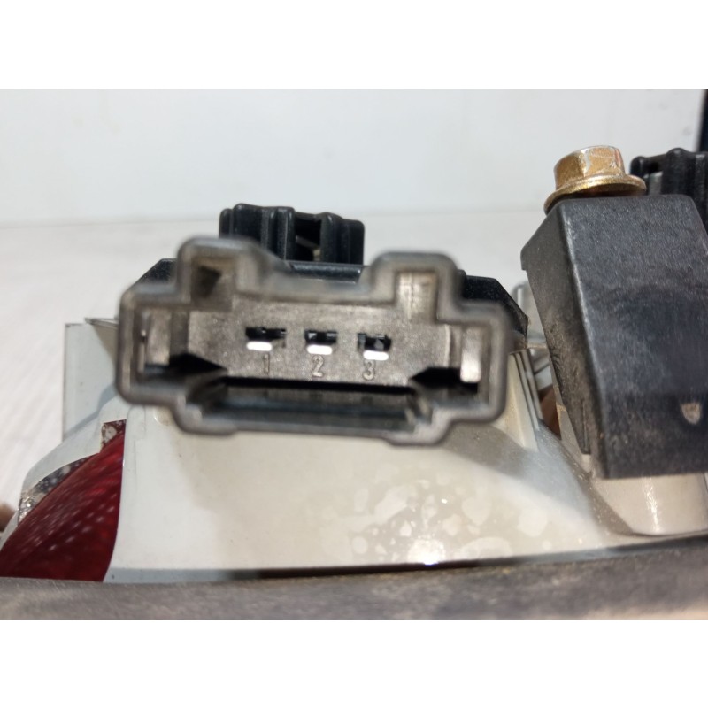 Recambio de piloto trasero porton izquierdo para mercedes-benz clase e (w210) e 230 (210.037) referencia OEM IAM A2108200964  