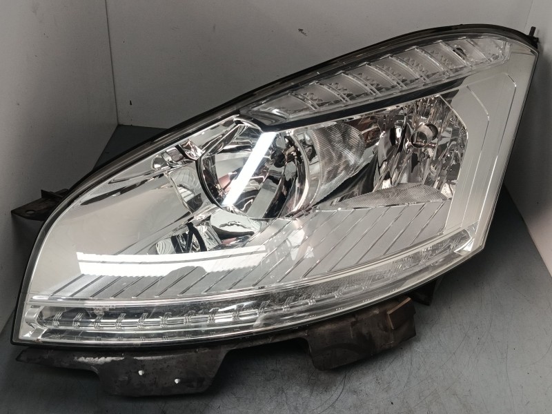 Recambio de faro izquierdo para citroën c4 grand picasso i (ua_) 1.6 vti 120 referencia OEM IAM   