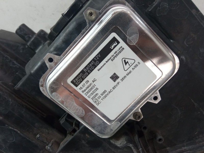 Recambio de faro izquierdo para opel insignia a sedán (g09) 2.0 cdti (69) referencia OEM IAM 13226792LH 1ZT00963101 
