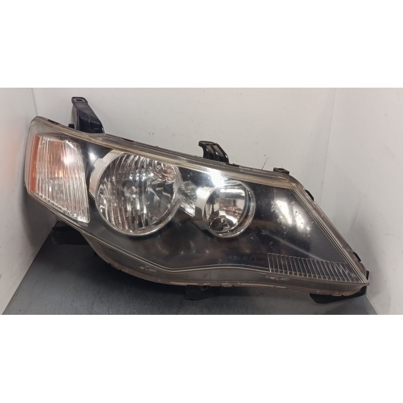 Recambio de faro derecho para mitsubishi outlander ii (cw_w) 2.0 di-d (cw8w) referencia OEM IAM 8301A160  