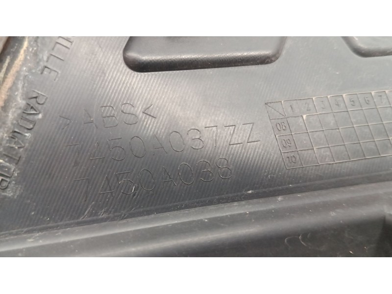 Recambio de rejillas capo para mitsubishi outlander ii (cw_w) 2.0 di-d (cw8w) referencia OEM IAM 7450A037ZZ  