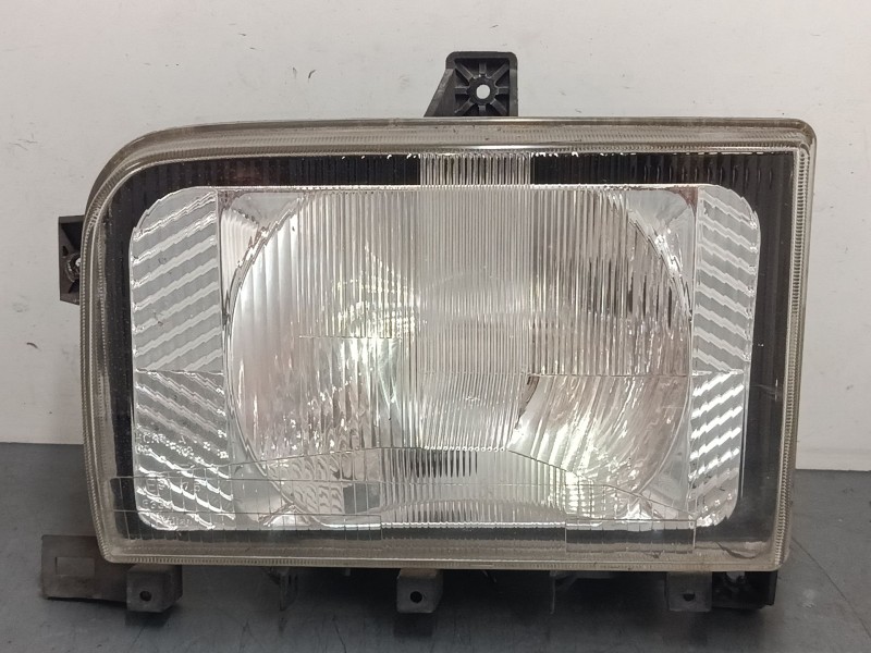 Recambio de faro izquierdo para nissan cabstar e (tl_, vl_) 105.35, 110.35, 110.45 (tl0) referencia OEM IAM 260609X205  