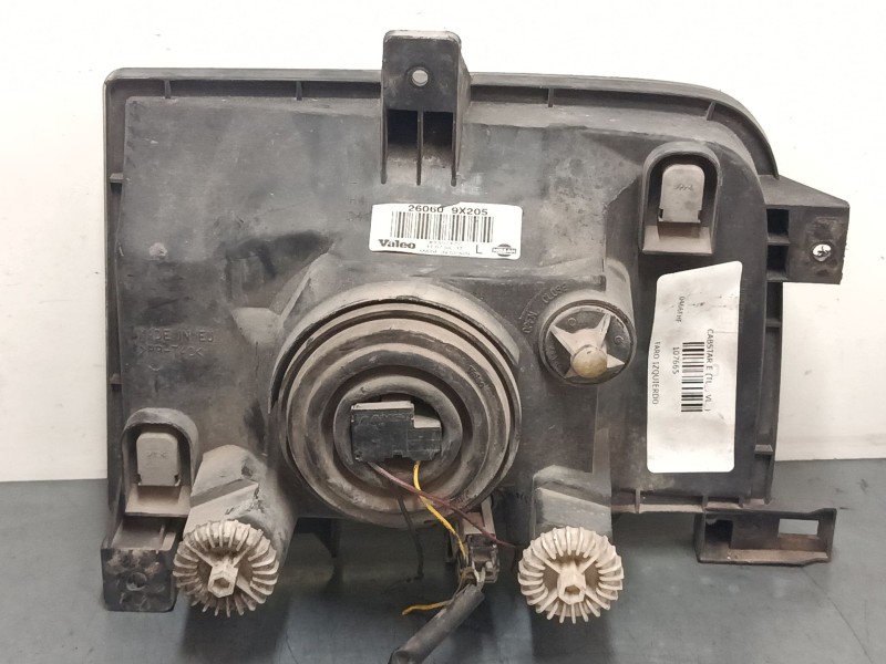 Recambio de faro izquierdo para nissan cabstar e (tl_, vl_) 105.35, 110.35, 110.45 (tl0) referencia OEM IAM 260609X205  