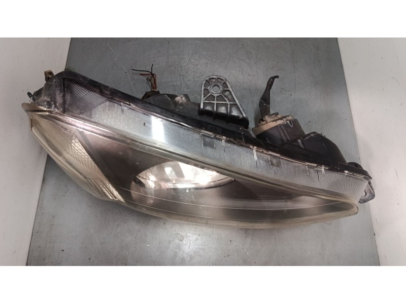 Recambio de faro derecho para honda hr-v (gh_) 1.6 16v 4wd (gh2, gh4) referencia OEM IAM 33101S2HE11  