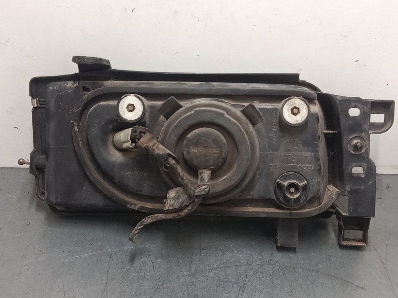 Recambio de faro izquierdo para nissan terrano ii (r20) 2.7 td 4wd referencia OEM IAM 962 217-00 962 217-00 L 