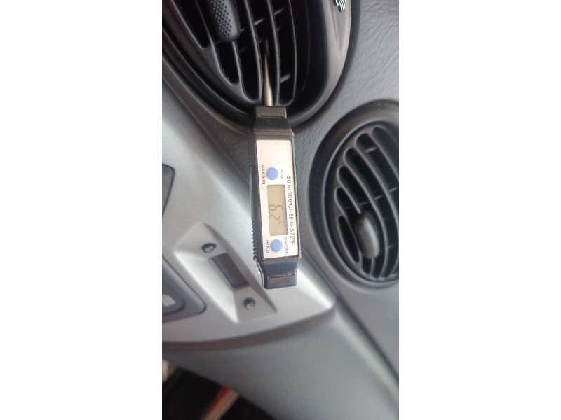 ford focus i turnier (dnw) del año 2001