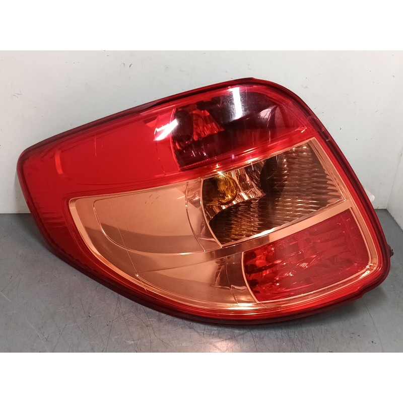 Recambio de piloto trasero izquierdo para suzuki sx4 (ey, gy) 1.9 ddis (rw 419d) referencia OEM IAM 22016684  