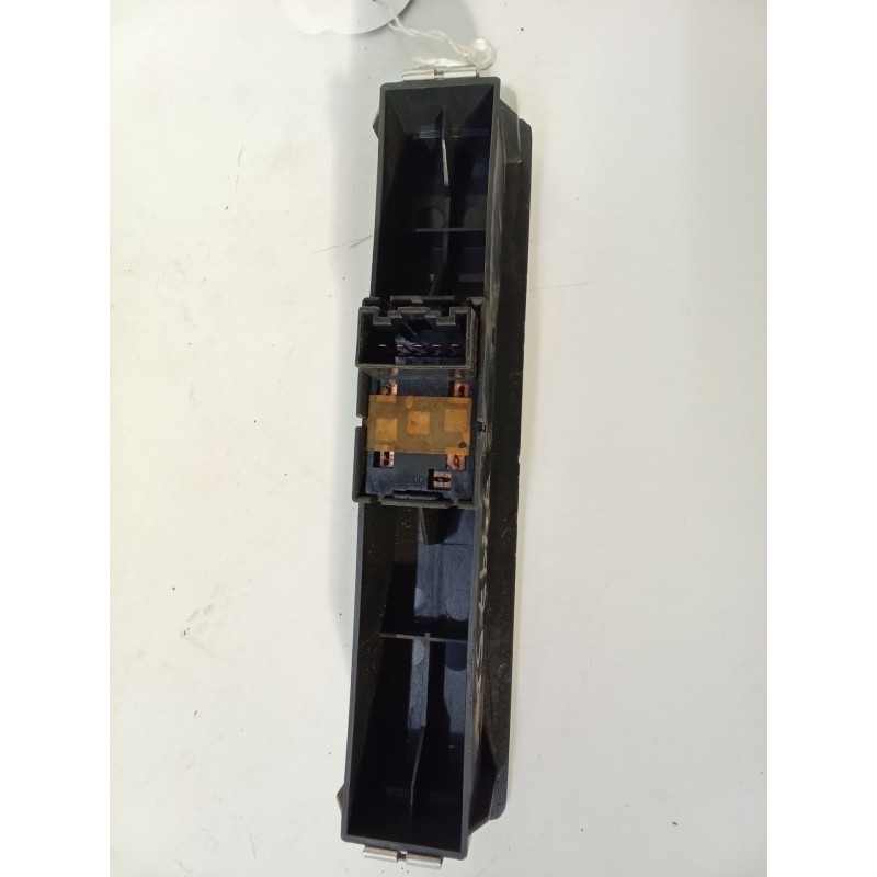 Recambio de mando elevalunas delantero derecho para suzuki vitara (et, ta, td) 1.9 d a las 4 ruedas (se 419td) referencia OEM IA
