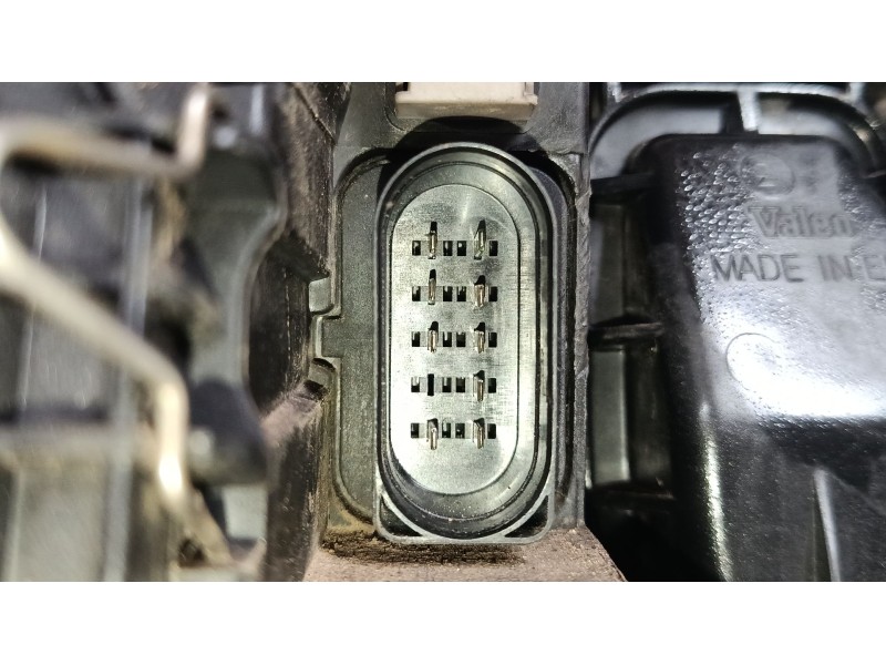 Recambio de faro izquierdo para audi a4 b6 (8e2) 1.9 tdi referencia OEM IAM 8E0941003F 89305690 8E0990007F