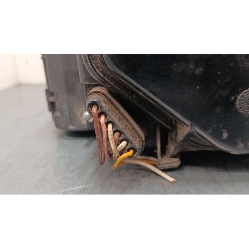 Recambio de faro izquierdo para iveco daily iii furgoneta 35 s 11 v,35 c 11 v referencia OEM IAM 500307755  