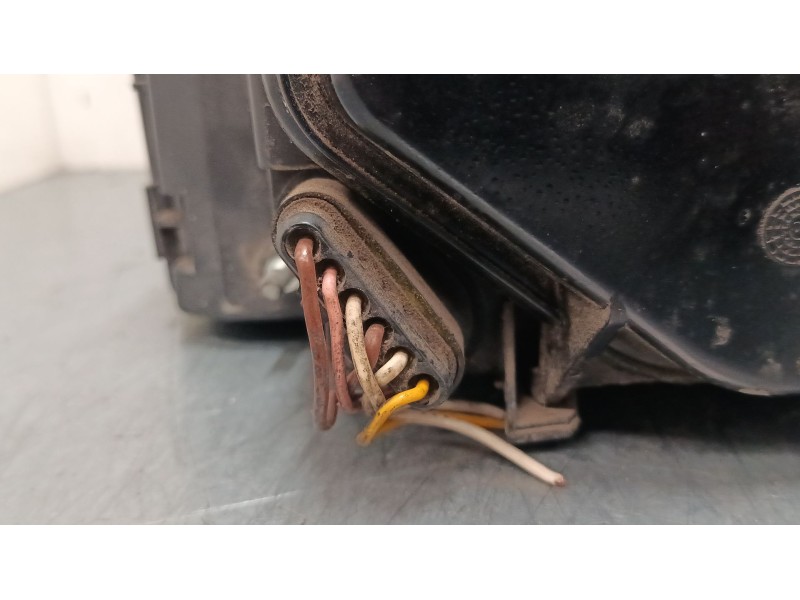 Recambio de faro izquierdo para iveco daily iii furgoneta 35 s 11 v,35 c 11 v referencia OEM IAM 500307755  