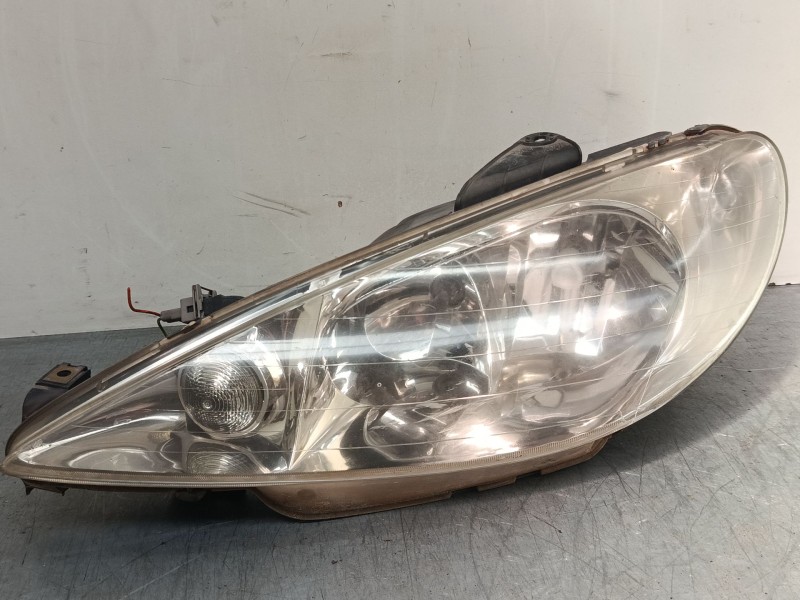 Recambio de faro izquierdo para peugeot 206+ (2l_, 2m_) 1.4 i (2lkfwa, 2mkfwa) referencia OEM IAM 9628666880  