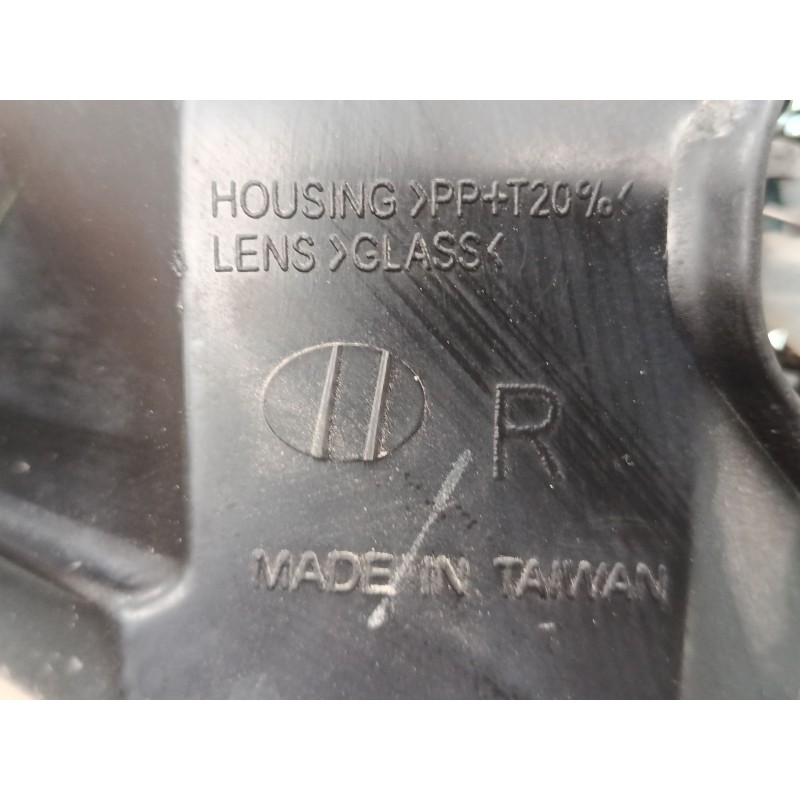 Recambio de faro derecho para iveco daily iii furgoneta 35 s 11 v,35 c 11 v referencia OEM IAM   