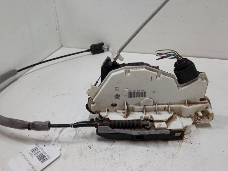 CERRADURA PUERTA DELANTERA IZQUIERDA 5N1837015F 