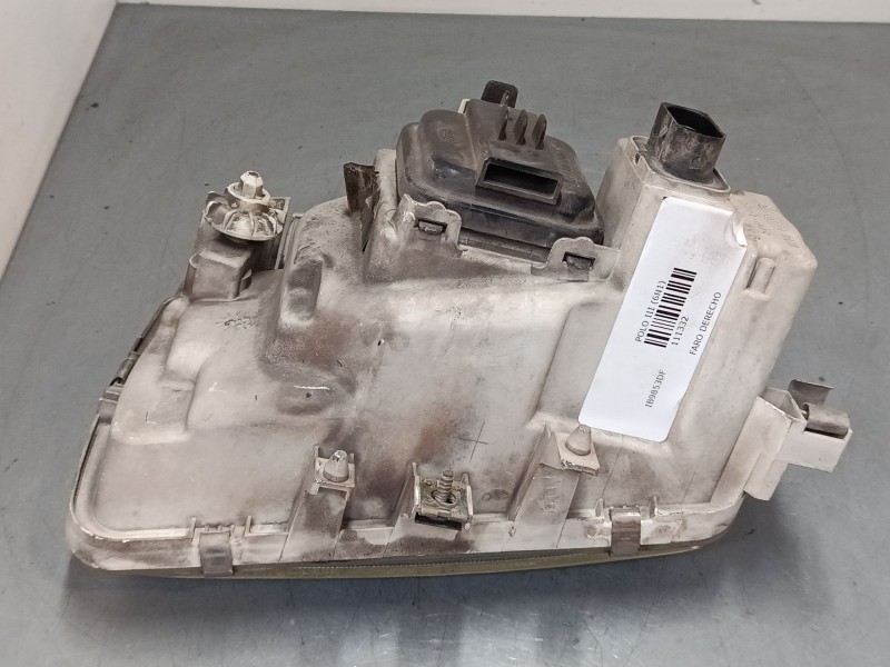 Recambio de faro derecho para volkswagen polo iii (6n1) 60 1.4 referencia OEM IAM   