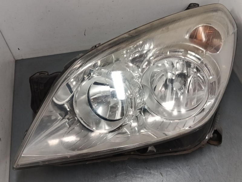 Recambio de faro izquierdo para opel astra h (a04) 1.9 cdti (l48) referencia OEM IAM 1EG27037041  