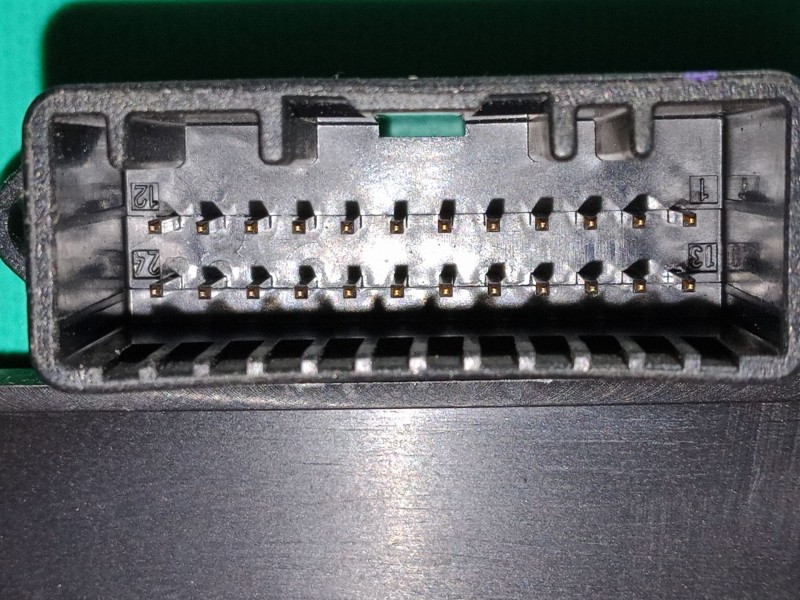 Recambio de cuadro instrumentos para dacia sandero 1.2 16v referencia OEM IAM   