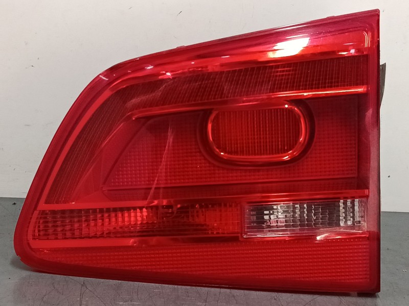 Recambio de piloto trasero porton derecho para volkswagen touran (1t3) 1.6 tdi referencia OEM IAM 1T0945094  