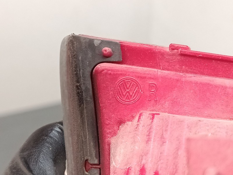 Recambio de piloto trasero porton derecho para volkswagen touran (1t3) 1.6 tdi referencia OEM IAM 1T0945094  