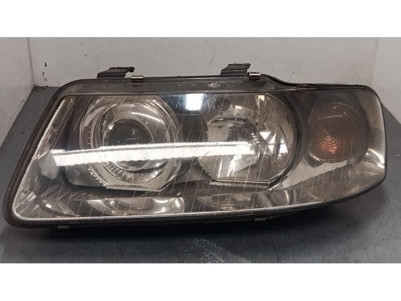 Recambio de faro izquierdo para audi a3 (8l1) 1.9 tdi referencia OEM IAM   