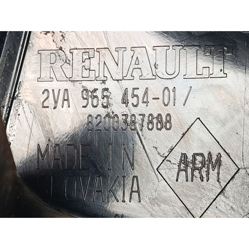 Recambio de piloto trasero izquierdo para renault twingo ii (cn0_) 1.2 16v (cn04, cn0a, cn0b) referencia OEM IAM 8200387888  