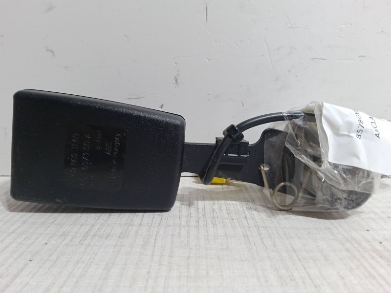 Recambio de anclaje cinturon trasero izquierdo para mercedes-benz clase b sports tourer (w245) b 160 (245.231) referencia OEM IA