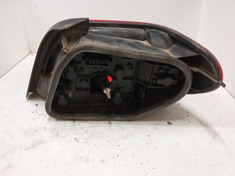 Recambio de piloto trasero izquierdo para citroën xsara (n1) 1.9 td referencia OEM IAM   