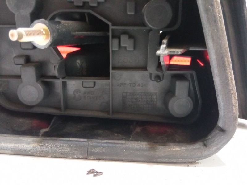 Recambio de piloto trasero derecho para citroën xsara (n1) 1.9 td referencia OEM IAM   