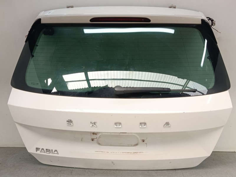 Recambio de porton trasero para skoda fabia iii (nj3) 1.0 referencia OEM IAM 6V6827025H  