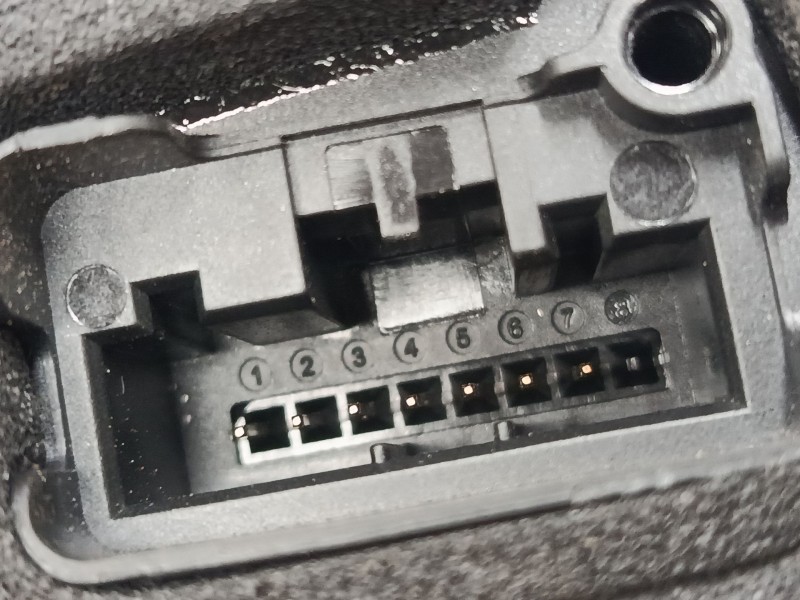 Recambio de cerradura puerta delantera derecha para skoda fabia iii (nj3) 1.0 referencia OEM IAM 5TB837016C  