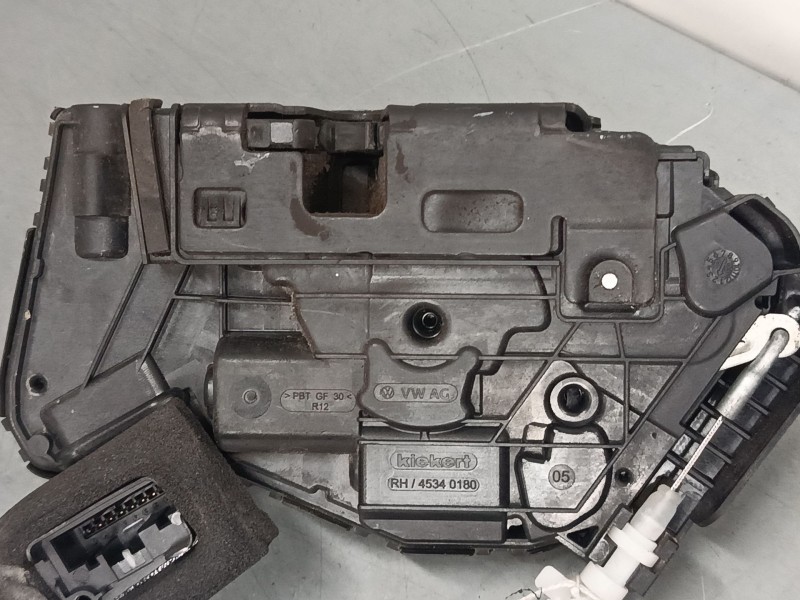Recambio de cerradura puerta delantera derecha para skoda fabia iii (nj3) 1.0 referencia OEM IAM 5TB837016C  
