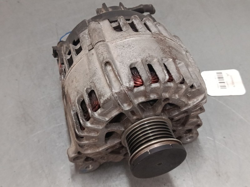Recambio de alternador para skoda fabia iii (nj3) 1.0 referencia OEM IAM 04C903026F  