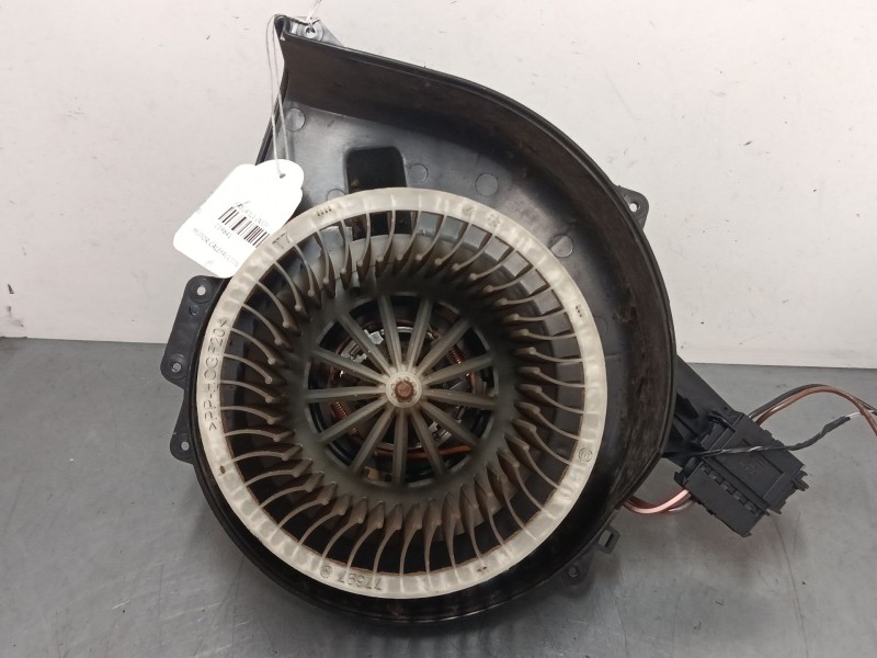 Recambio de motor calefaccion para skoda fabia iii (nj3) 1.0 referencia OEM IAM 6R1819015A  