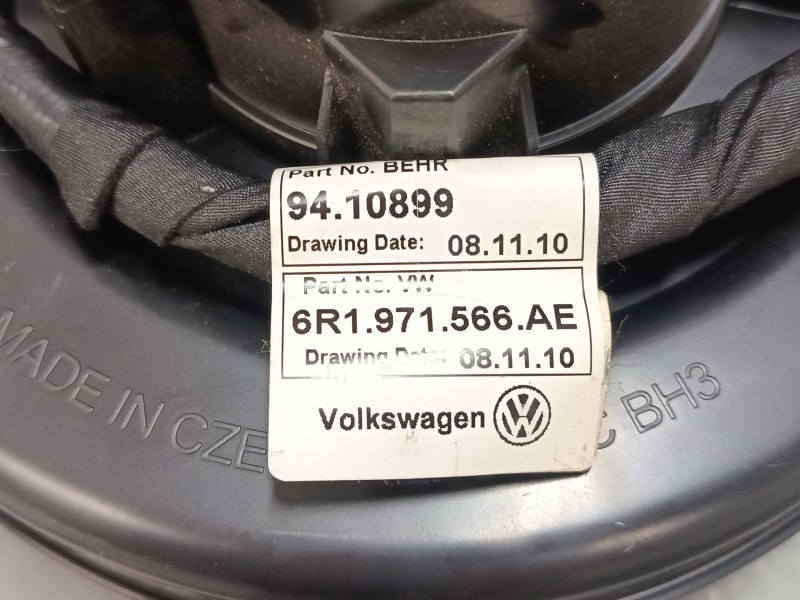 Recambio de motor calefaccion para skoda fabia iii (nj3) 1.0 referencia OEM IAM 6R1819015A  