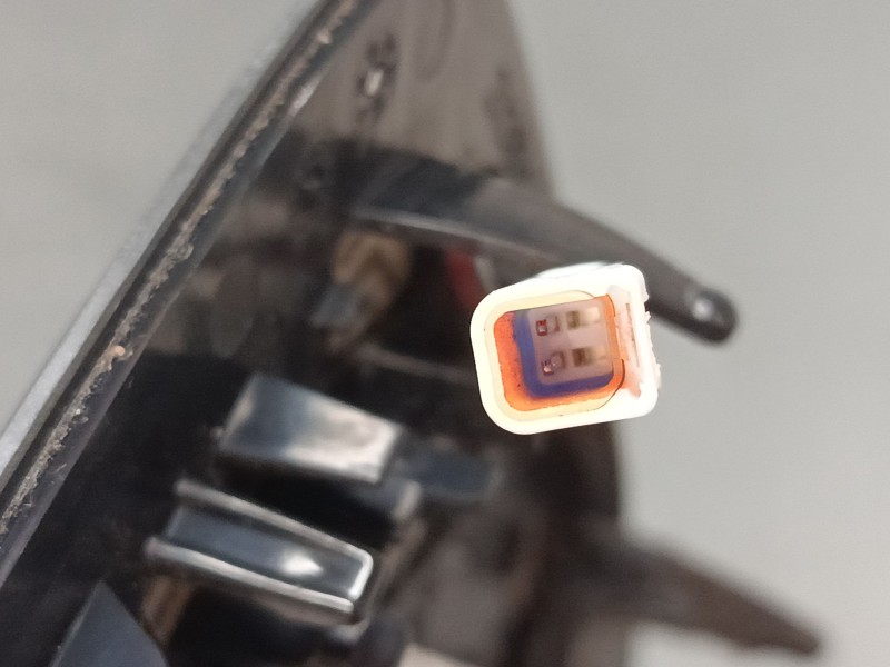 Recambio de cristal retrovisor derecho para skoda fabia iii (nj3) 1.0 referencia OEM IAM 212834498  