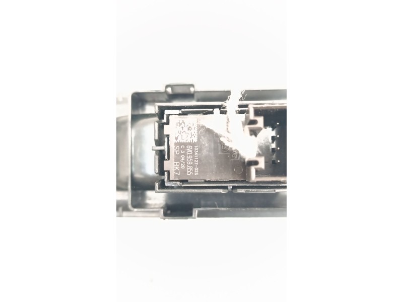 Recambio de mando elevalunas trasero derecho para skoda fabia iii (nj3) 1.0 referencia OEM IAM 6V0867172  
