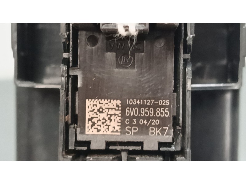 Recambio de mando elevalunas delantero derecho para skoda fabia iii (nj3) 1.0 referencia OEM IAM 6V0959855  
