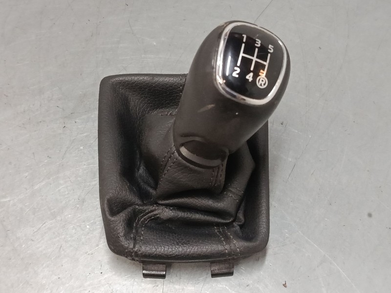 Recambio de pomo palanca cambio para skoda fabia iii (nj3) 1.0 referencia OEM IAM 6V0711113CN  