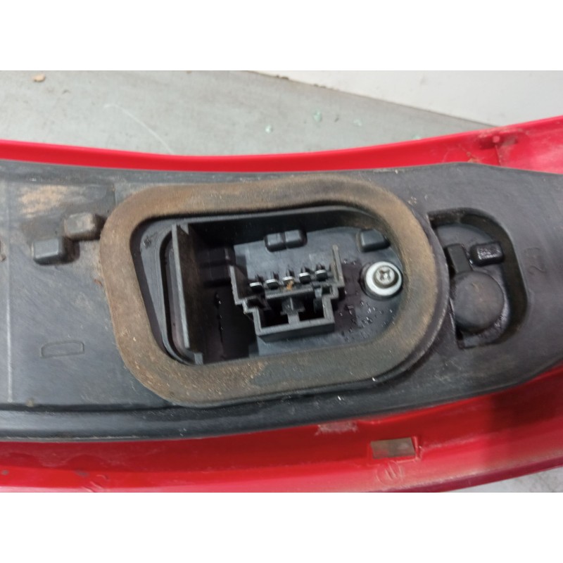 Recambio de piloto trasero derecho para fiat punto (188_) 1.2 60 (188.030, .050, .130, .150, .230, .250) referencia OEM IAM 4681