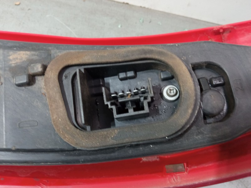 Recambio de piloto trasero derecho para fiat punto (188_) 1.2 60 (188.030, .050, .130, .150, .230, .250) referencia OEM IAM 4681
