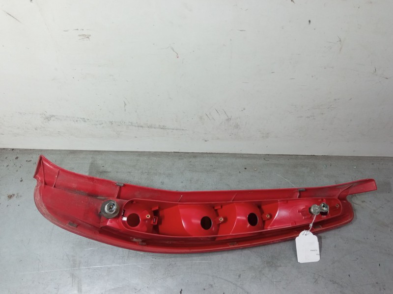 Recambio de piloto trasero izquierdo para fiat punto (188_) 1.2 60 (188.030, .050, .130, .150, .230, .250) referencia OEM IAM   