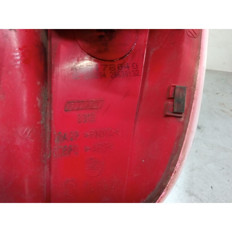 Recambio de piloto trasero izquierdo para fiat punto (188_) 1.2 60 (188.030, .050, .130, .150, .230, .250) referencia OEM IAM   
