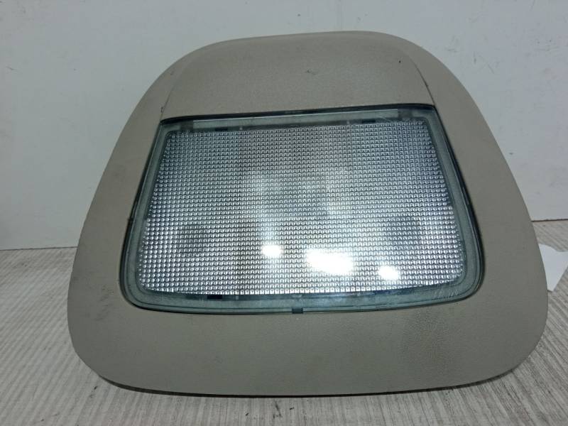 LUZ INTERIOR DELANTERA 024422522 
