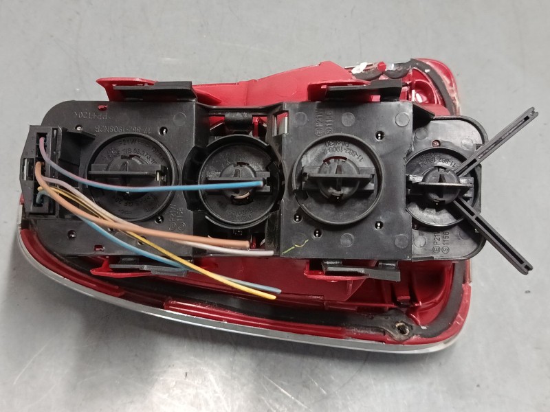 Recambio de piloto trasero derecho para mini mini (r56) cooper s referencia OEM IAM 8821908RAQ  