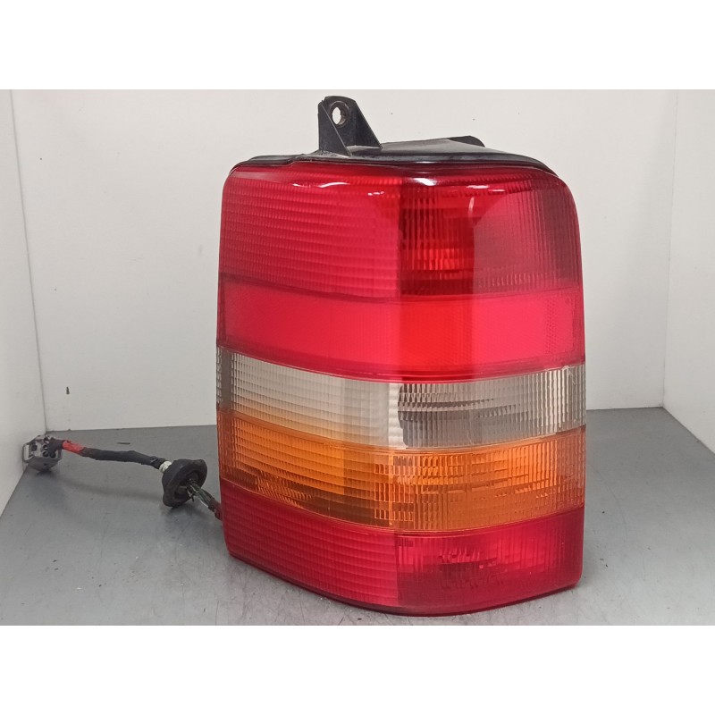 Recambio de piloto trasero izquierdo para jeep grand cherokee i (zj, zg) 4.0 i 4x4 (z) referencia OEM IAM 55155735  