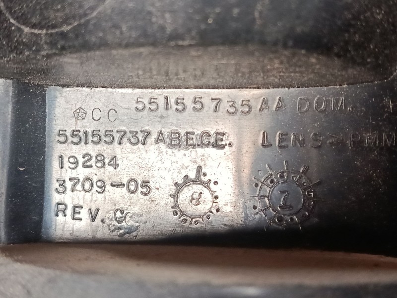 Recambio de piloto trasero izquierdo para jeep grand cherokee i (zj, zg) 4.0 i 4x4 (z) referencia OEM IAM 55155735  
