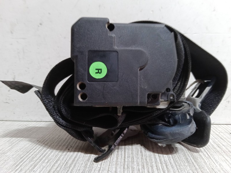 Recambio de cinturon seguridad trasero derecho para opel corsa c (x01) 1.2 (f08, f68) referencia OEM IAM   