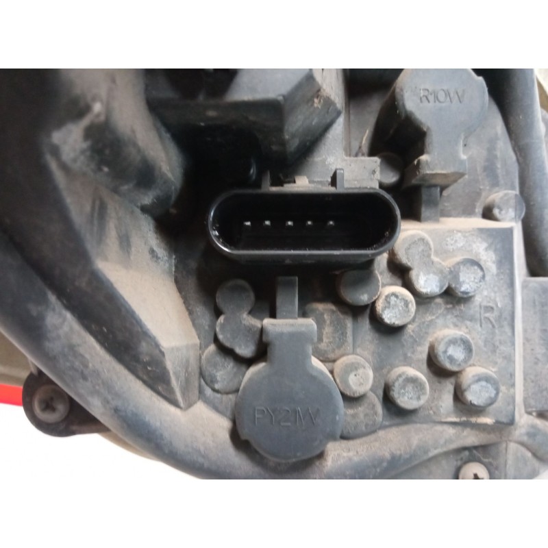 Recambio de piloto trasero derecho para opel insignia a sedán (g09) 2.0 cdti (69) referencia OEM IAM 13279628  