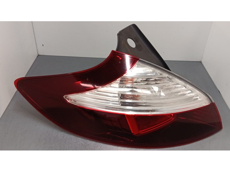 Recambio de piloto trasero izquierdo para renault megane iii hatchback (bz0/1_, b3_) 1.5 dci (bz1g, bz1w, bz0r) referencia OEM I